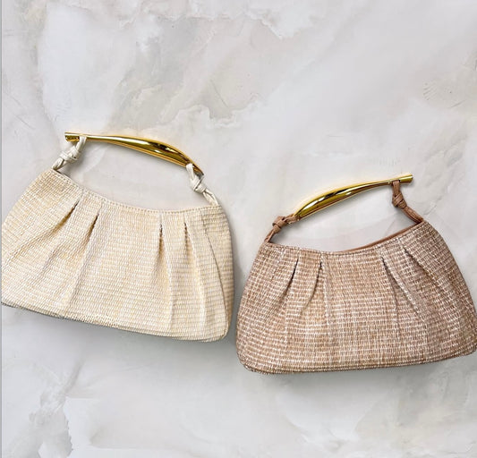 Bolsa Feminina de Palha Trançada com Alça Metálica Dourada